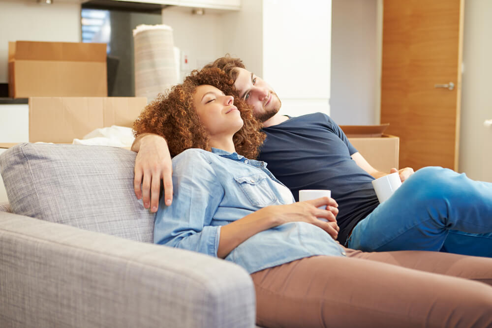 Moving In With Your Significant Other | How-To