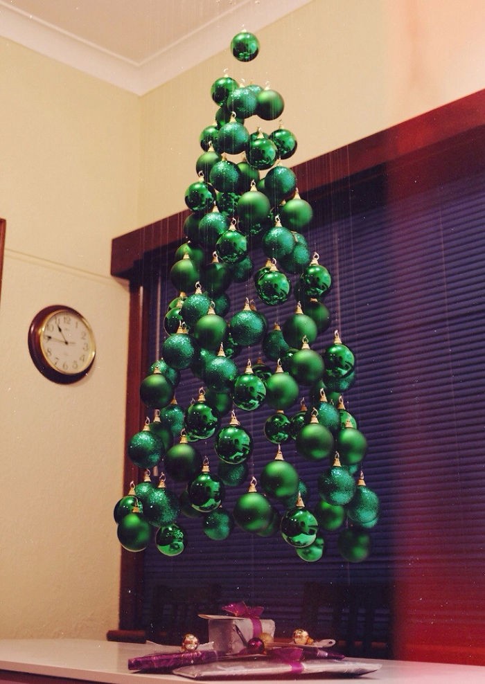 ornament-tree