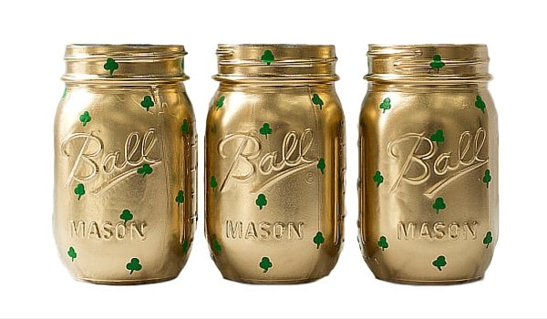 Apartminty Fresh Picks: Get Lucky | Perfect Finds For St. Patrick's Day | Shamrock Painted Mason Jars