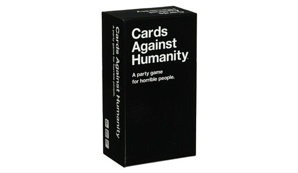Apartminty Fresh Picks | Hosting Game Night In Your Apartment | Cards Against Humanity