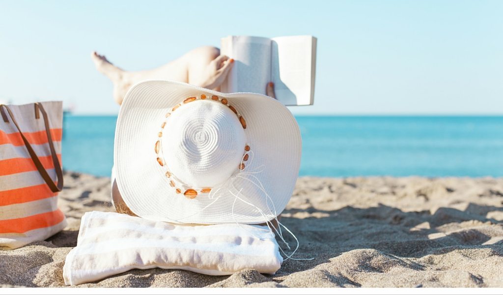 Apartminty Fresh Picks: Easy Breezy Summer Reads