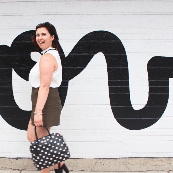 The Instagrammers Guide To Chicago, IL | Photo-Ops in Chicago | Bucktown, IL Love Mural