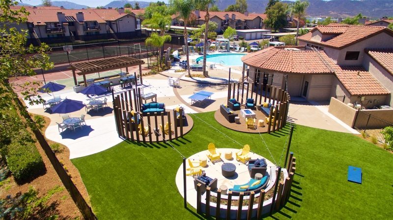 Acacia Park Apartments in Temecula, CA | Best Apartment Community Pools In The Country