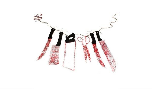 Apartminty Fresh Picks: Throwing A Grown-Up Halloween Party In Your Apartment | Bloody Weapon Decorative Garland