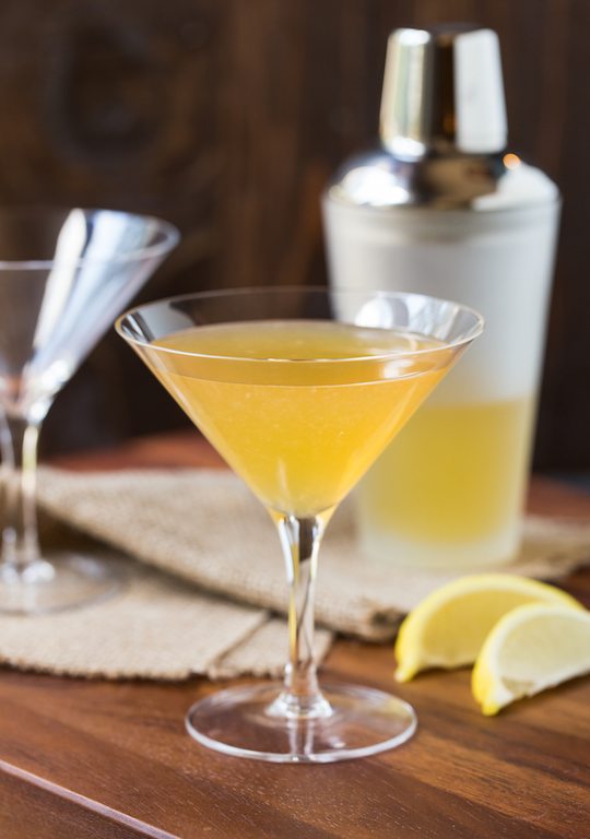 ginger gold rush cocktail