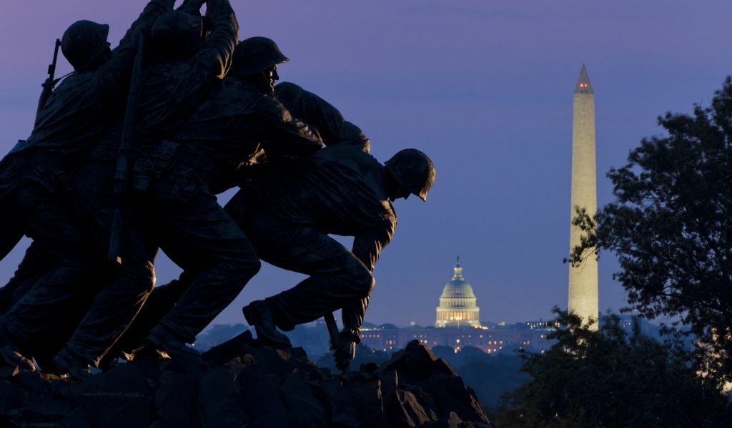 Arlington Monuments & Memorials Worth Crossing The Potomac For