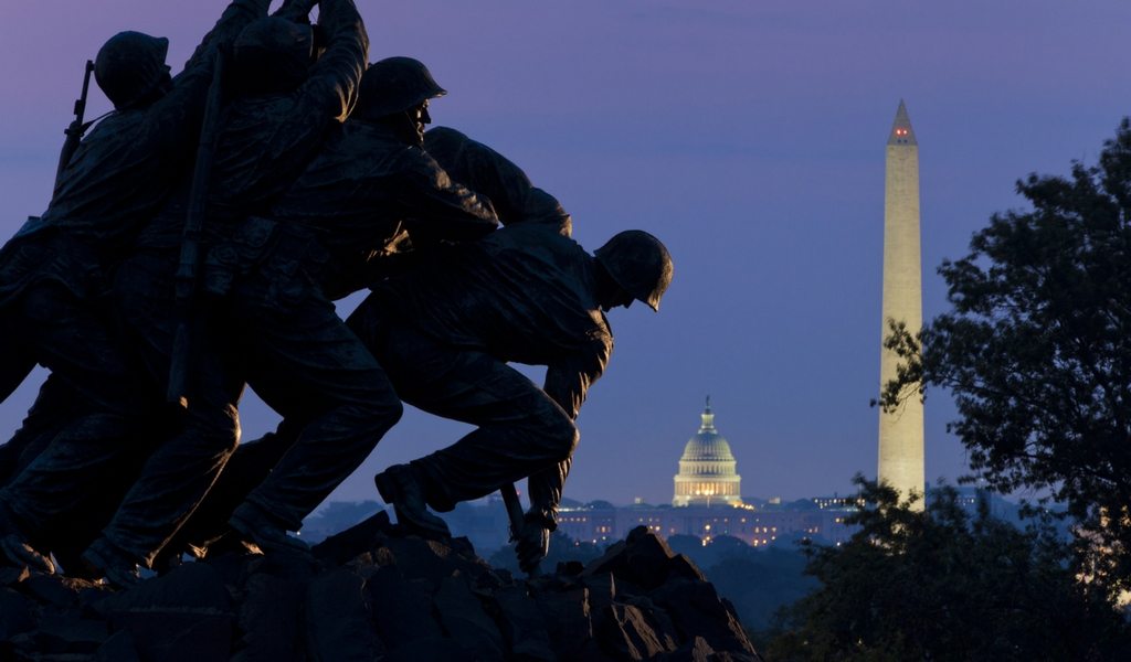 Arlington Monuments & Memorials Worth Crossing The Potomac For