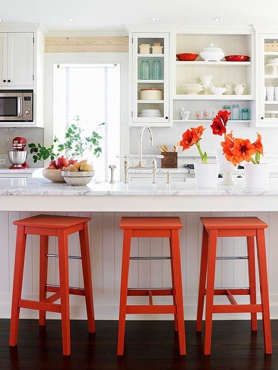 Apartment Decor For Summer | Decor Trends | Red-Orange Accents