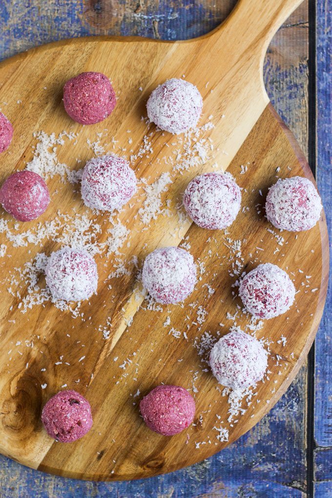 Holiday Detox Recipes | Raspberry Coconut Breakfast Balls