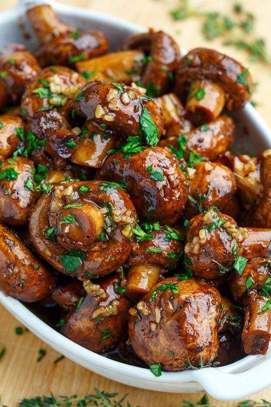 Easy Side Dishes | Balsamic-Soy Roasted Garlic Mushrooms