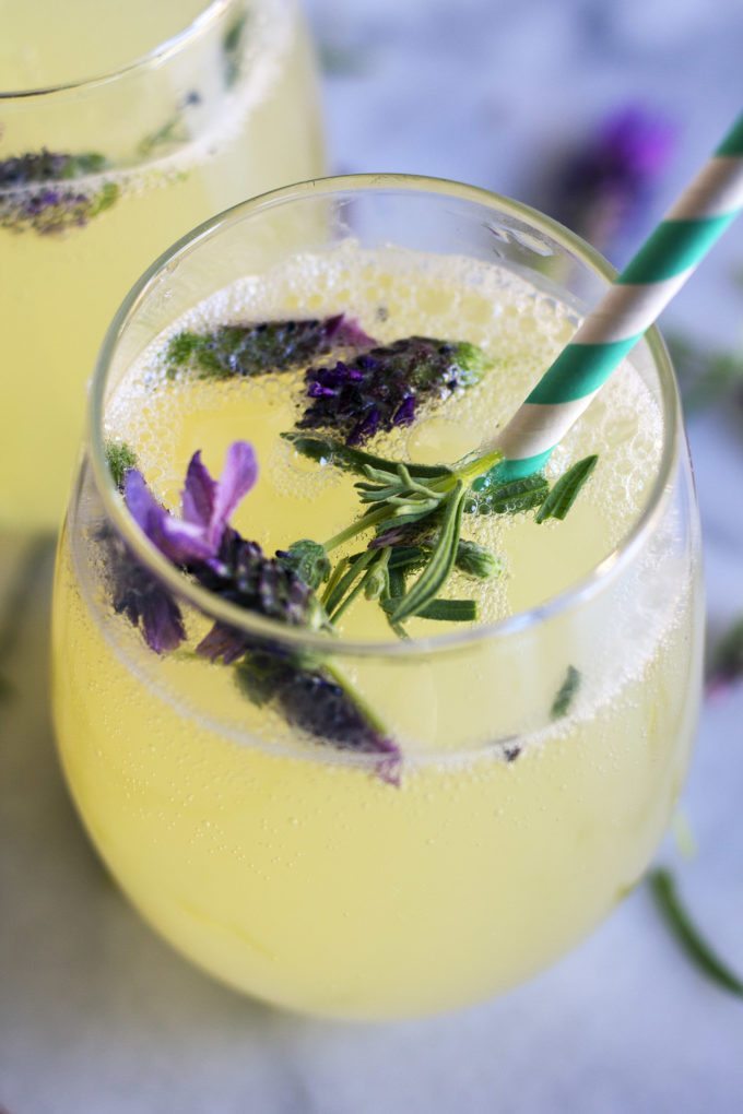Mocktails Are The New Cocktails | Non-Alcoholic Drink Ideas | Lavender and Honey Sparkling Mocktail