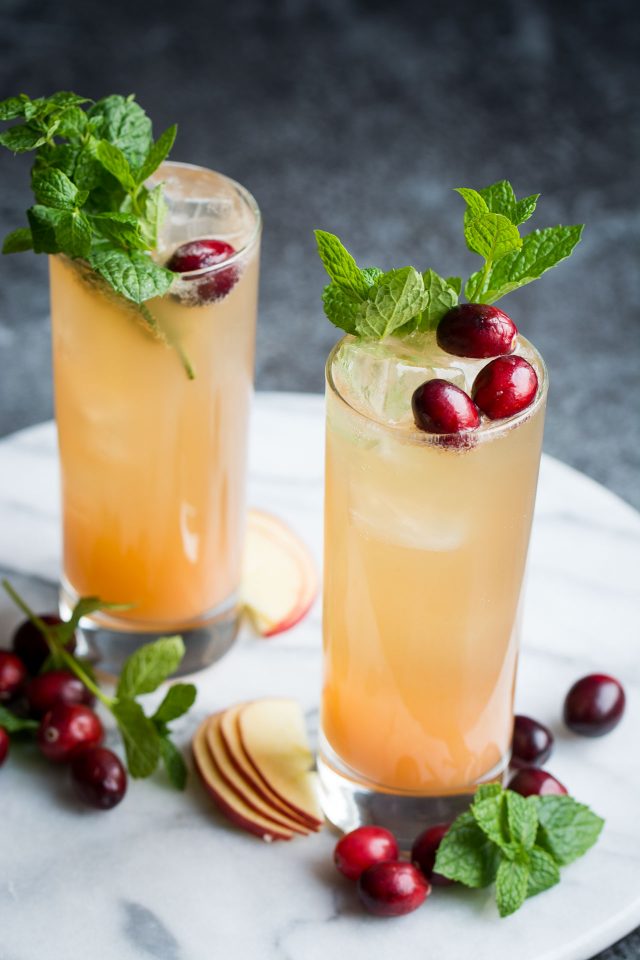 Mocktails Are The New Cocktails | Non-Alcoholic Drink Ideas | Grapefruit Ginger Spritzer Mocktail