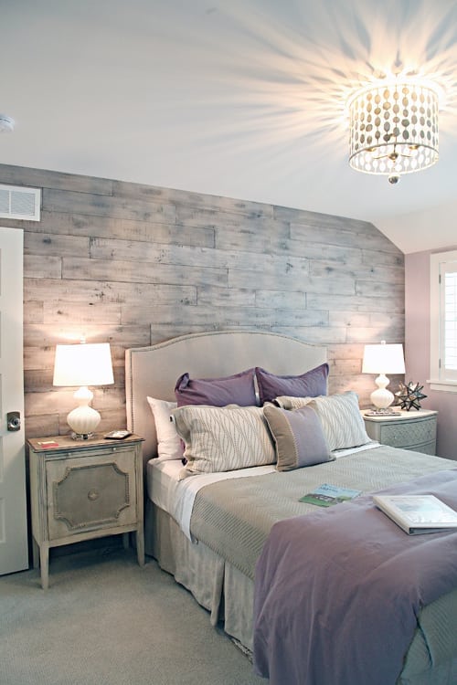 Winter Blues Decor | Design Inspiration | White and Blue Bedroom