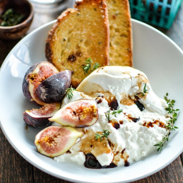 burrata and figs appetizer| Fig Recipes