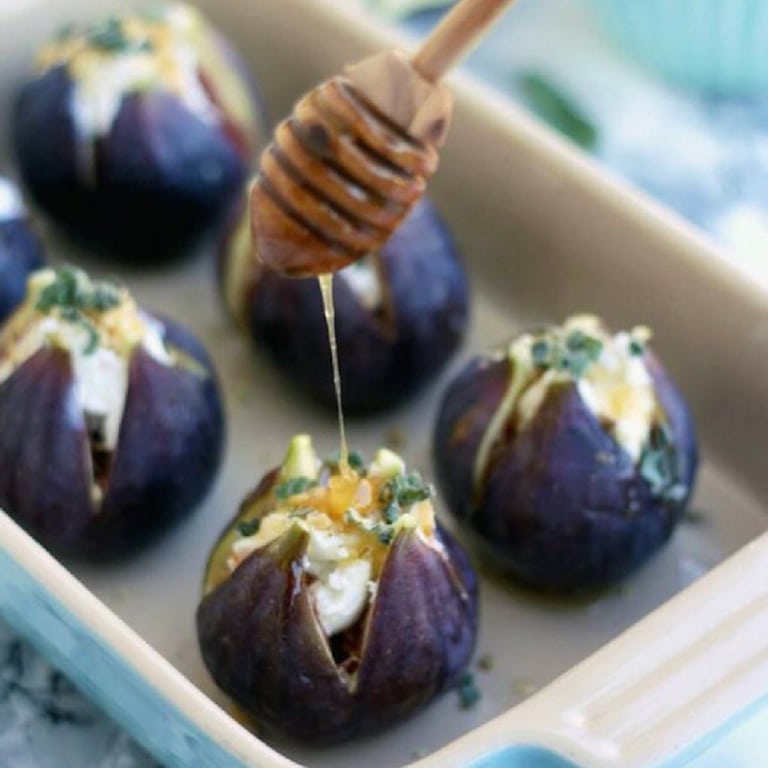 baked figs appetizer| Fig Recipes