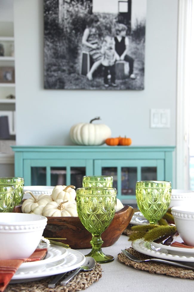 Fall Tablescape Inspiration | Apartment Decor | Entertaining at Home