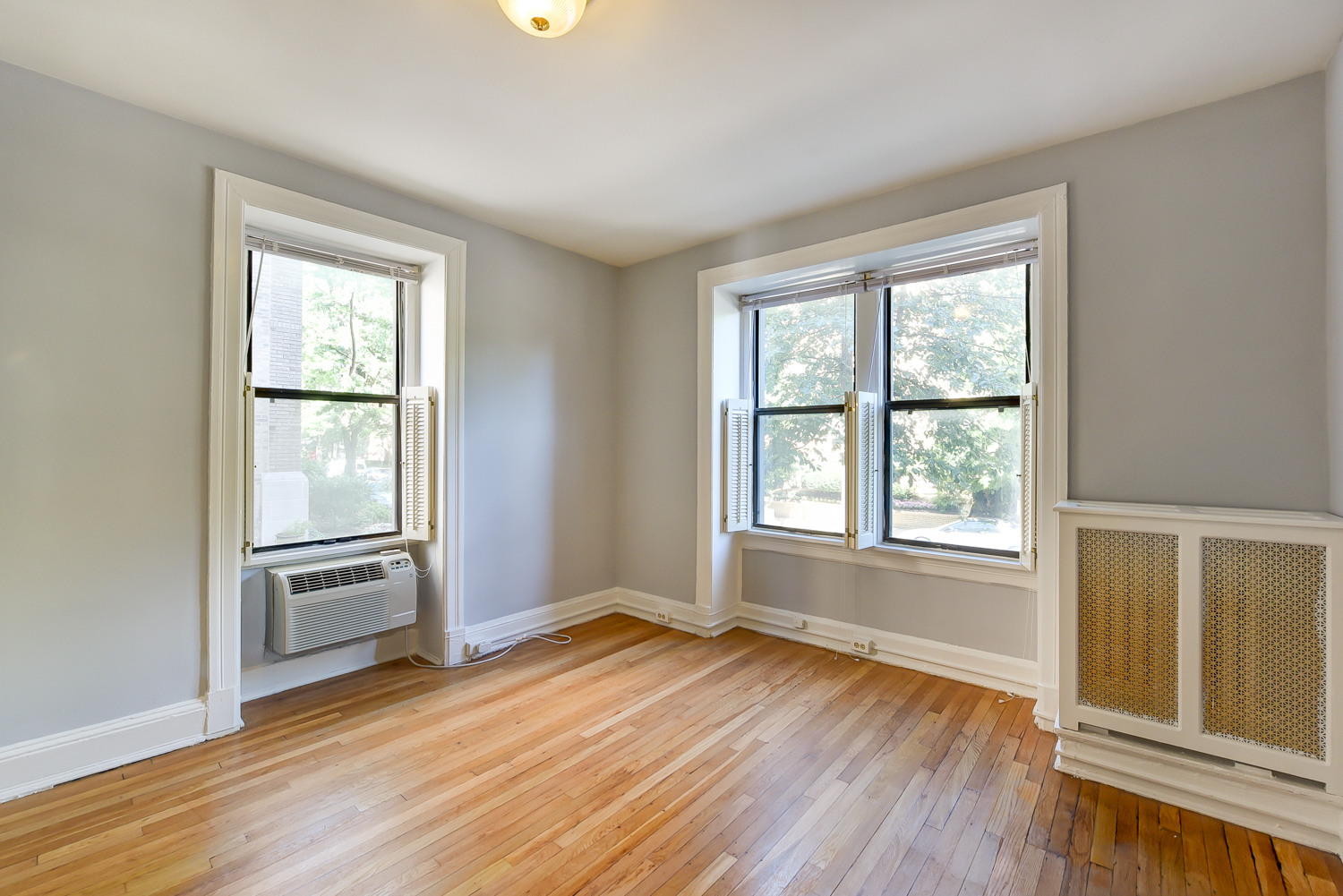 The Shawmut-Bedroom-DC-Apartment Rentals